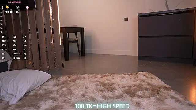 Monika__youthful লাইভ XXX চ্যাট