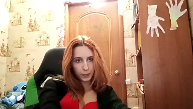 Chat +18 de SirenFrost ao vivo