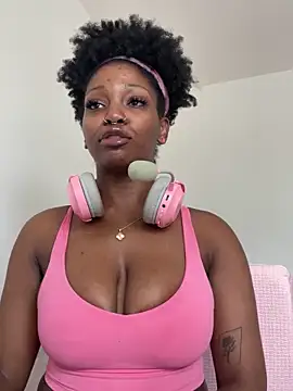 Chatroom XXX en direct de mochamimi