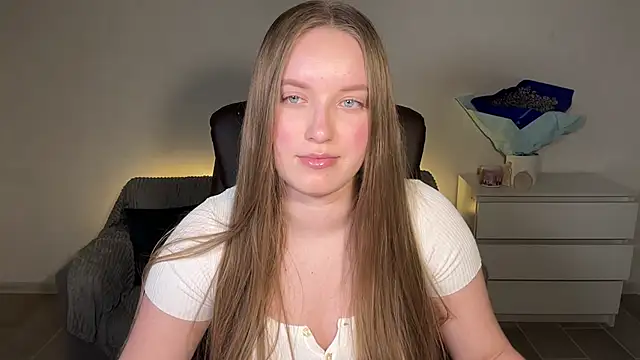 XXX chat uživo modela EvaMaddison