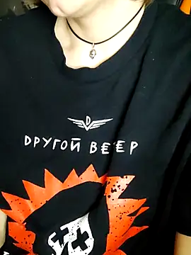 Chat XXX en directo de Aashikalaa