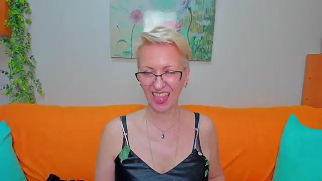 iamyourdream89: онлайн-секс-чат