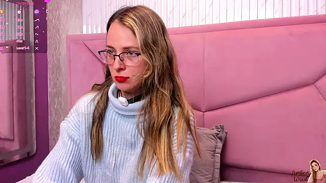 AmbeerWood_ Chat XXX in diretta