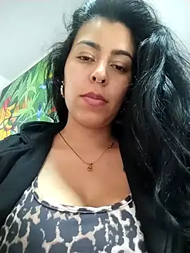 Luianna's Live XXX Chat