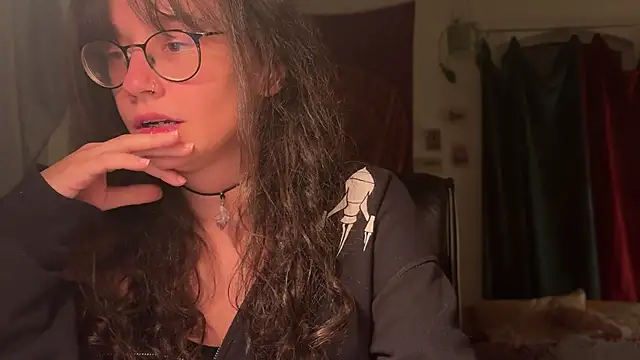 nyxo_ Adlı Modelin Canlı XXX Sohbeti