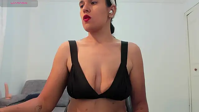 natalia_curvy1 现场XXX聊天