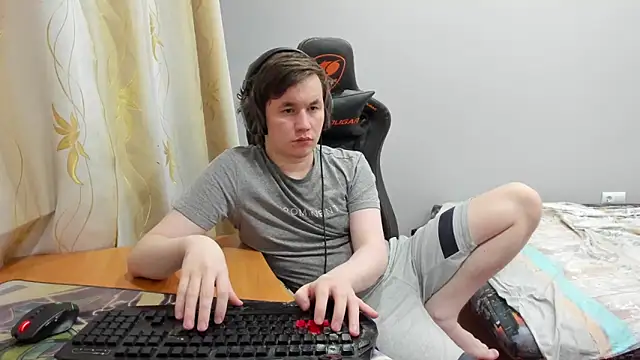 Chatroom XXX en direct de iliaskrislove