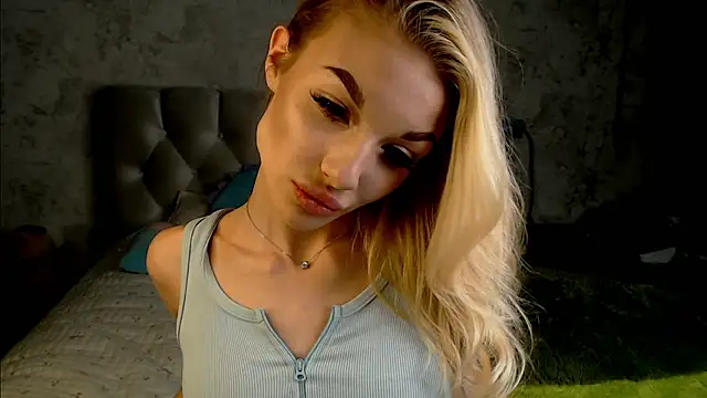 Ella_Milla: онлайн-секс-чат