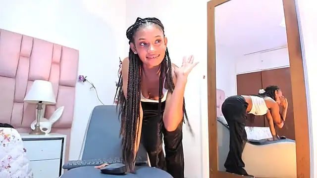 kamii_arias 现场XXX聊天