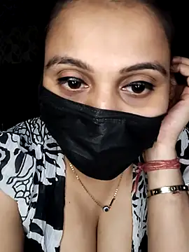 Horny_Shalu 라이브 XXX 채팅