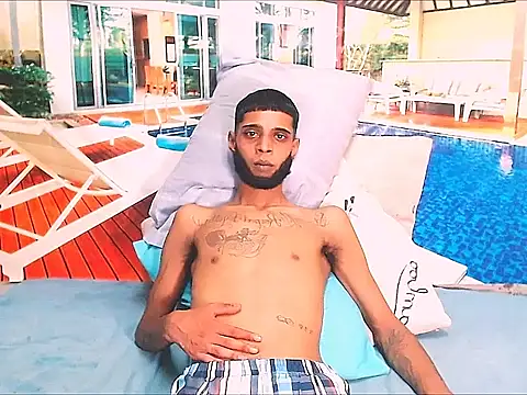 Chat +18 de CharmingIndian1 ao vivo