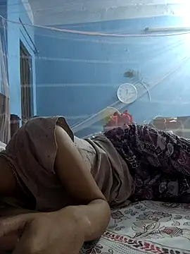 Pertunjukan Kamera Web 124pakhi