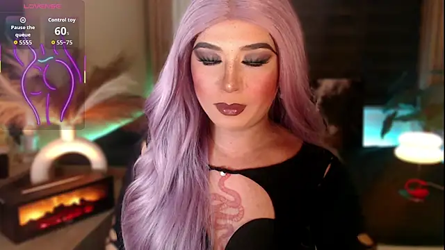 mslilly_croft webcam show