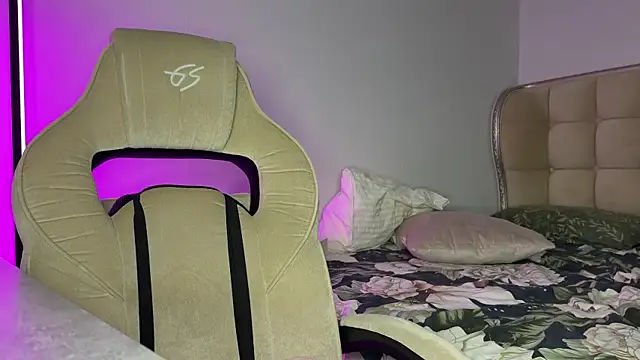 MarlynRobertsen Adlı Modelin Web Kamerası Şovu