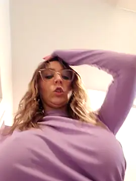 LilyOrion Live XXX-chat