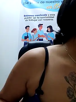 MAYE__13's Live XXX Chat