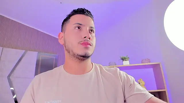 Axel_grey_ Chat XXX in diretta