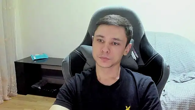 Alexmansuper élő XXX-chatje