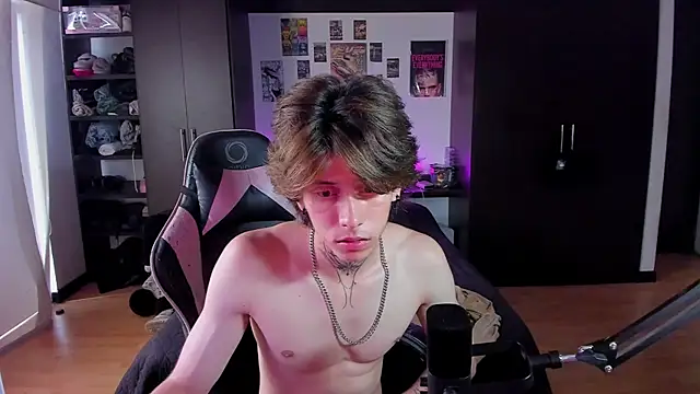 xIce_Boy Live XXX-Chat