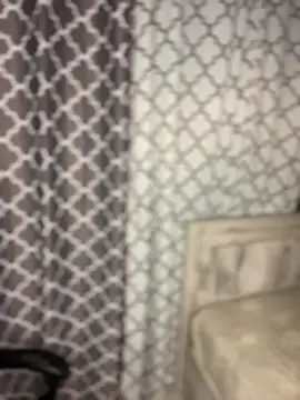 Chat XXX ao vivo de Emii_Love