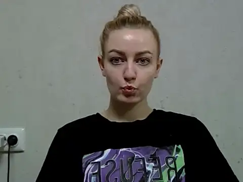 Czat XXX na żywo – KelGrov2