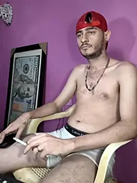 bigcockwhite777 在線直播表演