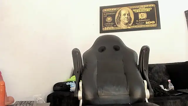 Онлайн чат XXX MissDiabla_