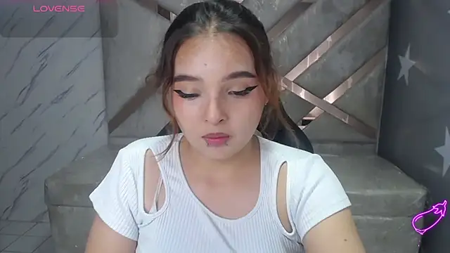 mia_foster_t Adlı Modelin Canlı XXX Sohbeti