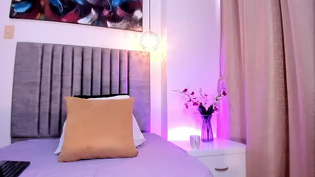 HannaaWells' Live XXX Chat