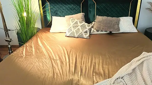 IceDanielles' Live XXX Chat