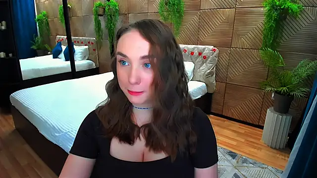 TrueReincarnation's Live XXX Chat