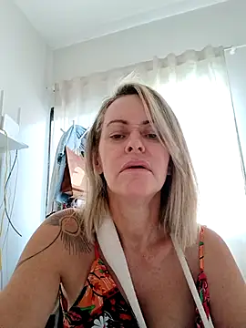 Misaudibel: απευθείας συνομιλία ΧΧΧ