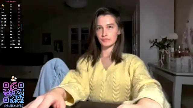 DarlineBrustera's Live XXX Chat