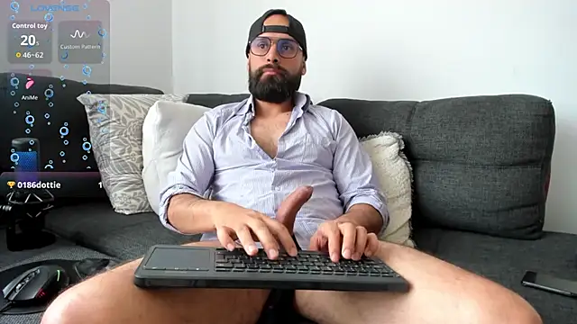 SpermsBank Show in webcam