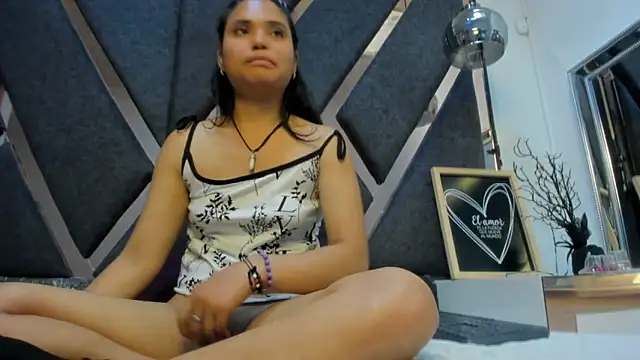 Maggyx Live XXX Chat