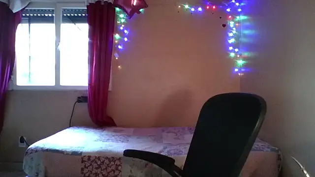 Онлайн чат XXX imsohornydacom