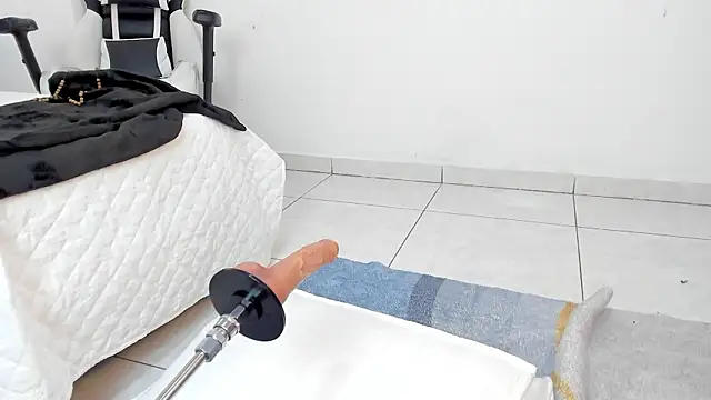 Chat +18 de Nina_sweetz12 ao vivo