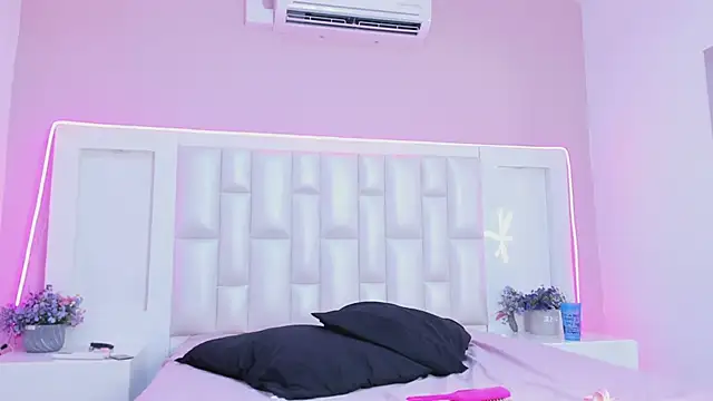 Chatroom XXX en direct de Liia_Collins