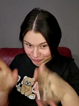 Chat +18 de 6Alice9 ao vivo