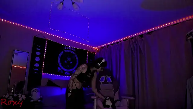 دردشة wet_dream_ الجنسية المباشرة