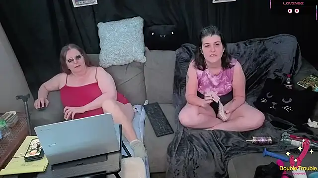 Bella_and_Marie's Live XXX Chat