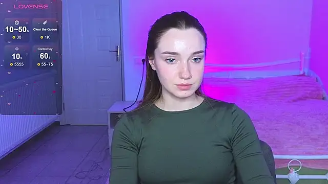 Wild_Sophie_ 现场XXX聊天