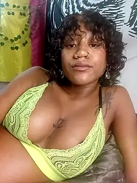 MoraDark's Live XXX Chat