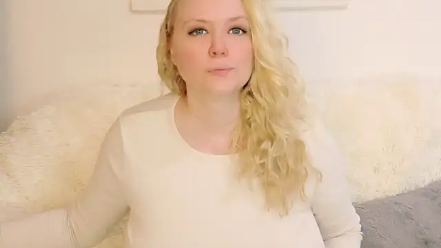 Sarah4you's Live XXX Chat