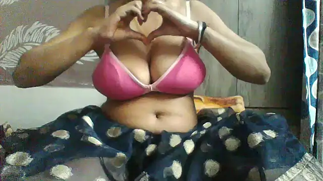 Chat XXX en directo de shalini_fire