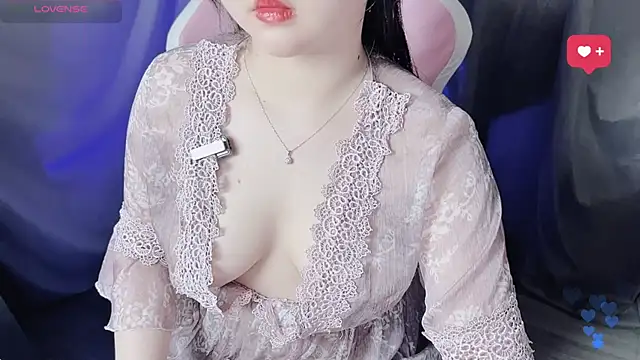 Chat XXX en directo de BabeFaceless