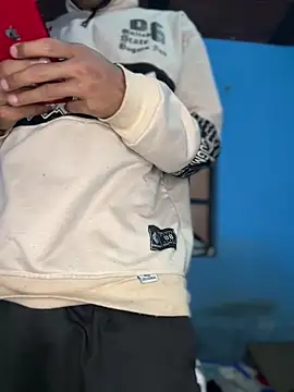 Chat +18 de mondacuo3000 ao vivo