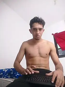 Show modela Noscay na web-kameri