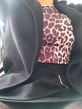 Luianna Adlı Modelin Canlı XXX Sohbeti