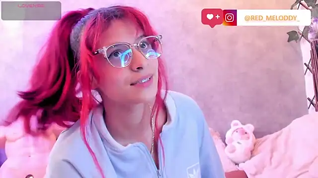 RedMeloddy's Live XXX Chat